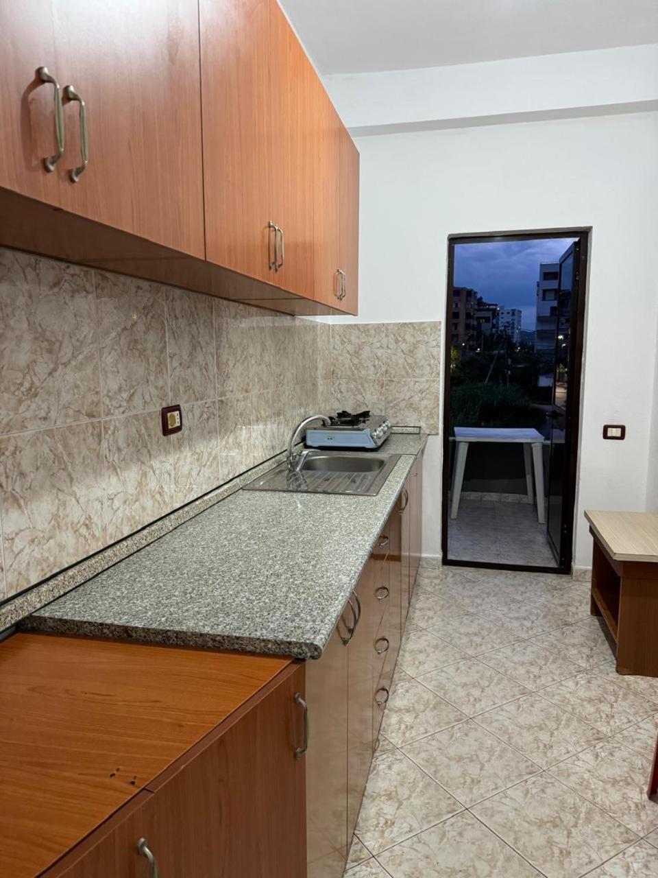 Melas Villa Durrës Extérieur photo