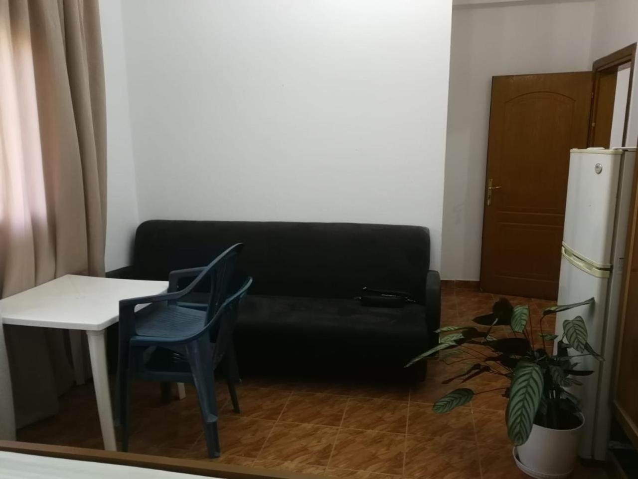 Melas Villa Durrës Extérieur photo