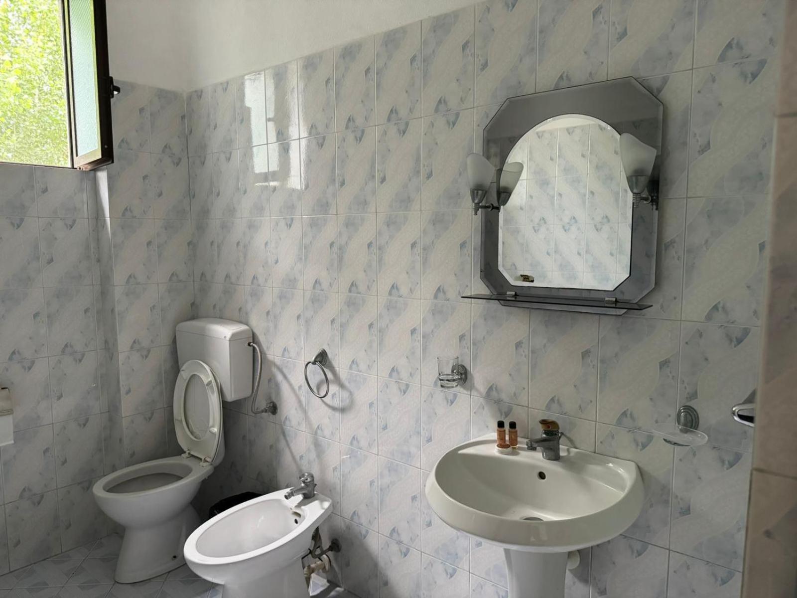Melas Villa Durrës Extérieur photo
