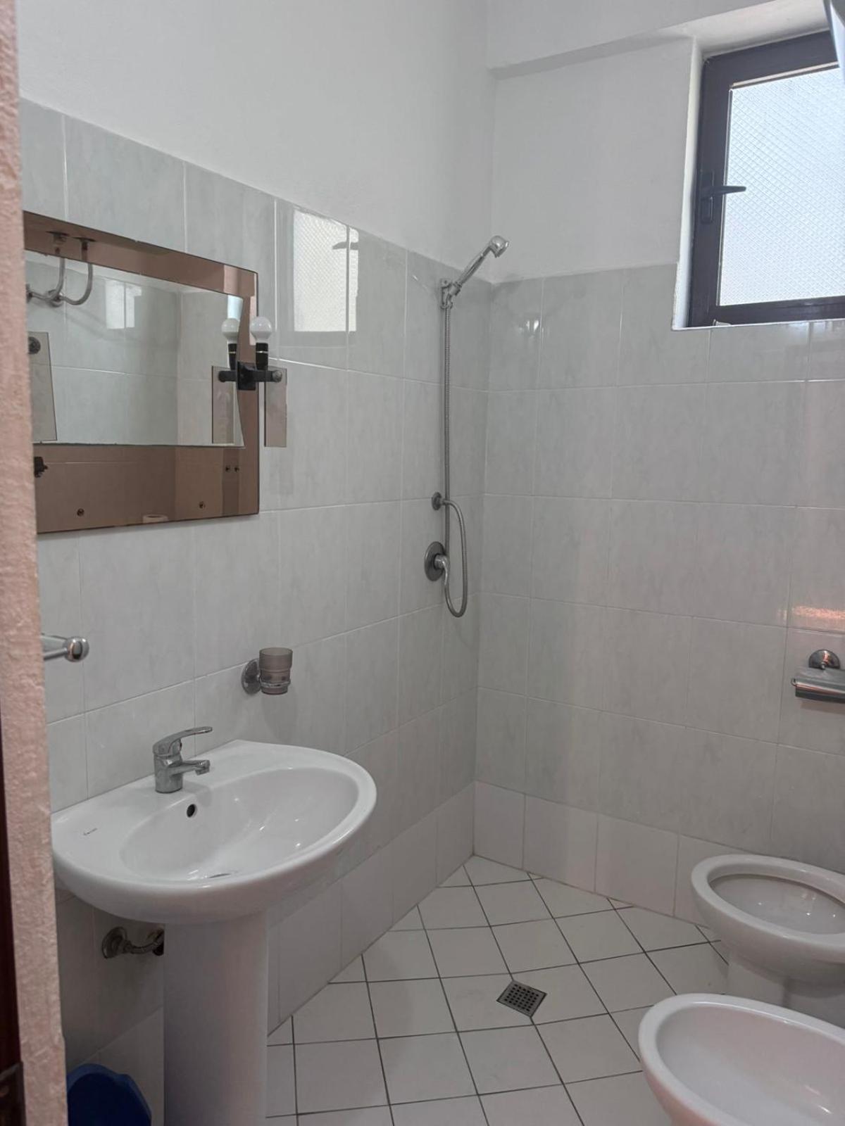 Melas Villa Durrës Extérieur photo